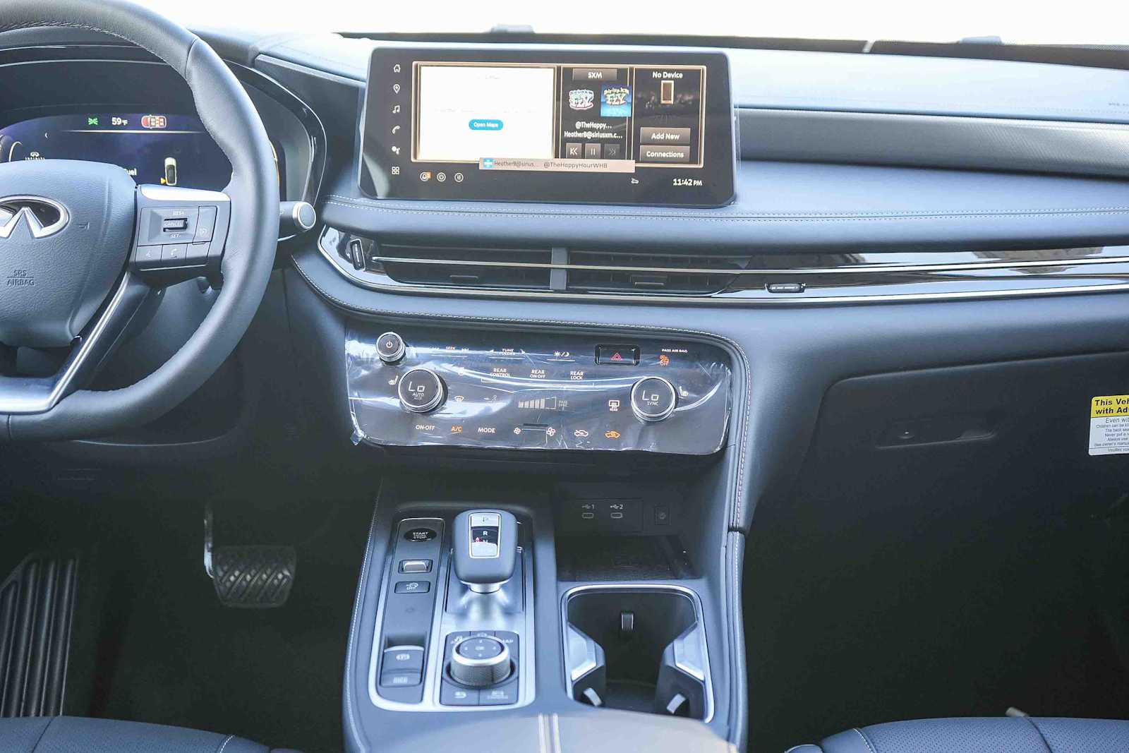 Thumbnail: 2026 INFINITI QX60 - 15