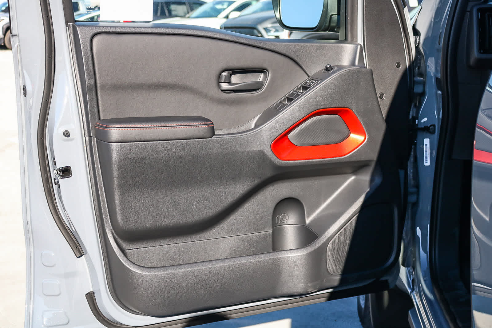 Thumbnail: 2026 Nissan Frontier - 24