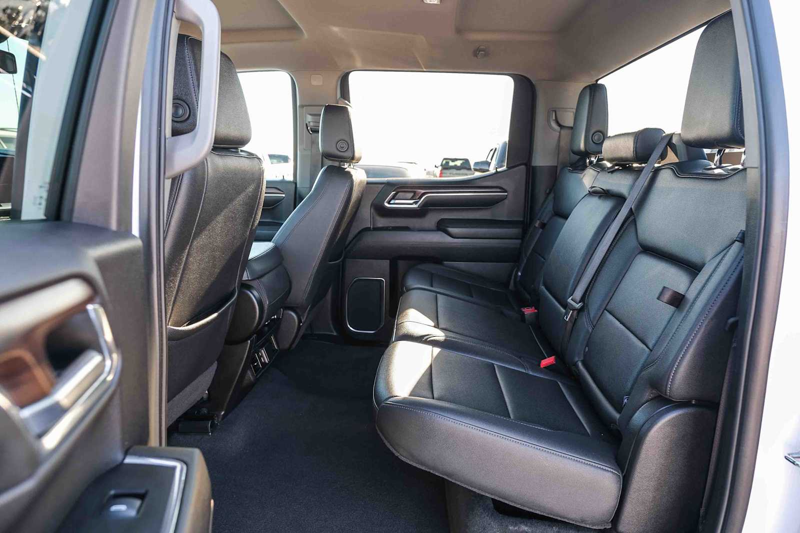 Thumbnail: 2024 GMC Sierra 1500 - 17