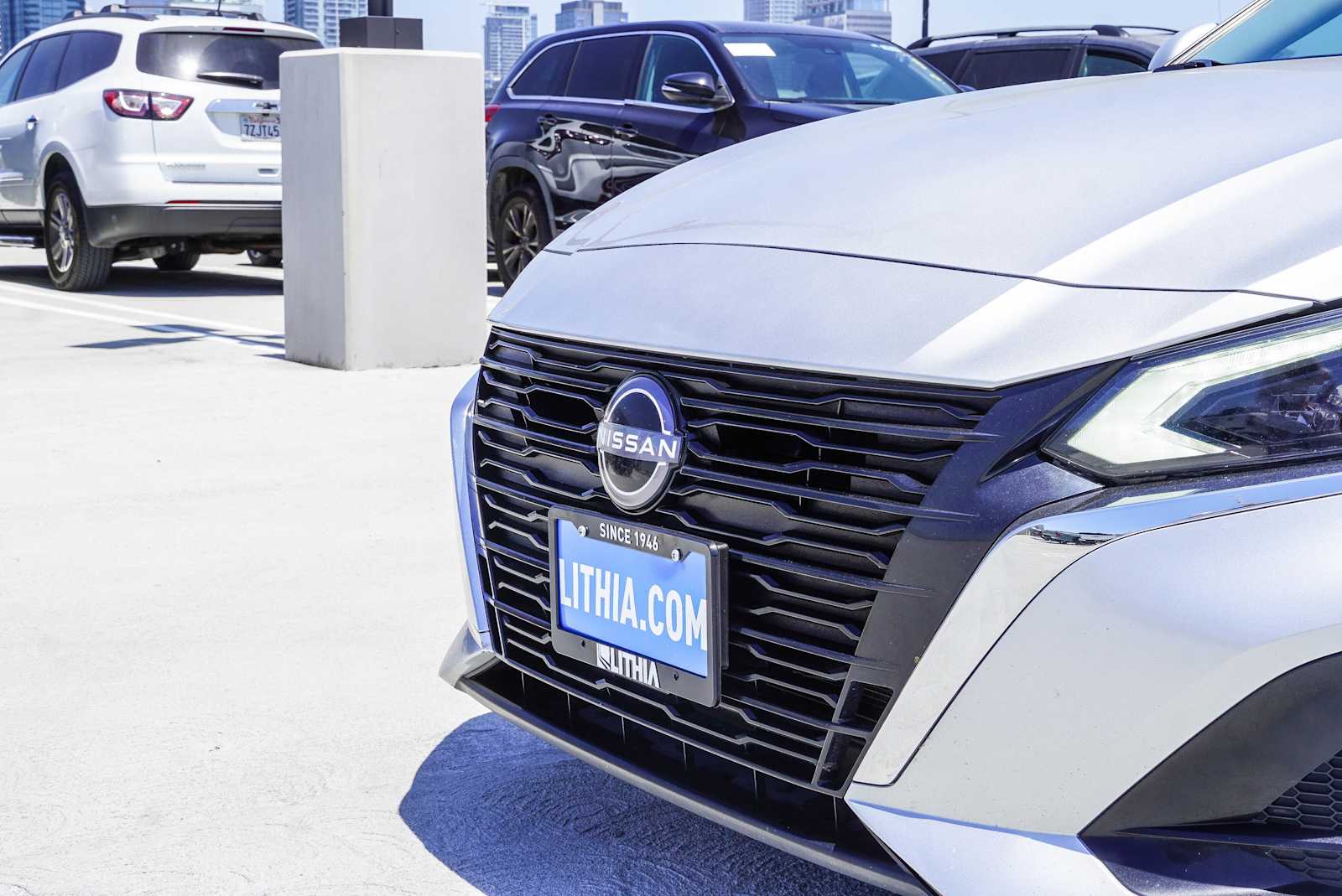 Thumbnail: 2023 Nissan Altima - 12