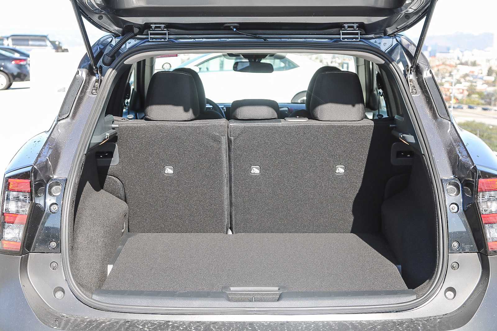 Thumbnail: 2025 Nissan Kicks - 12