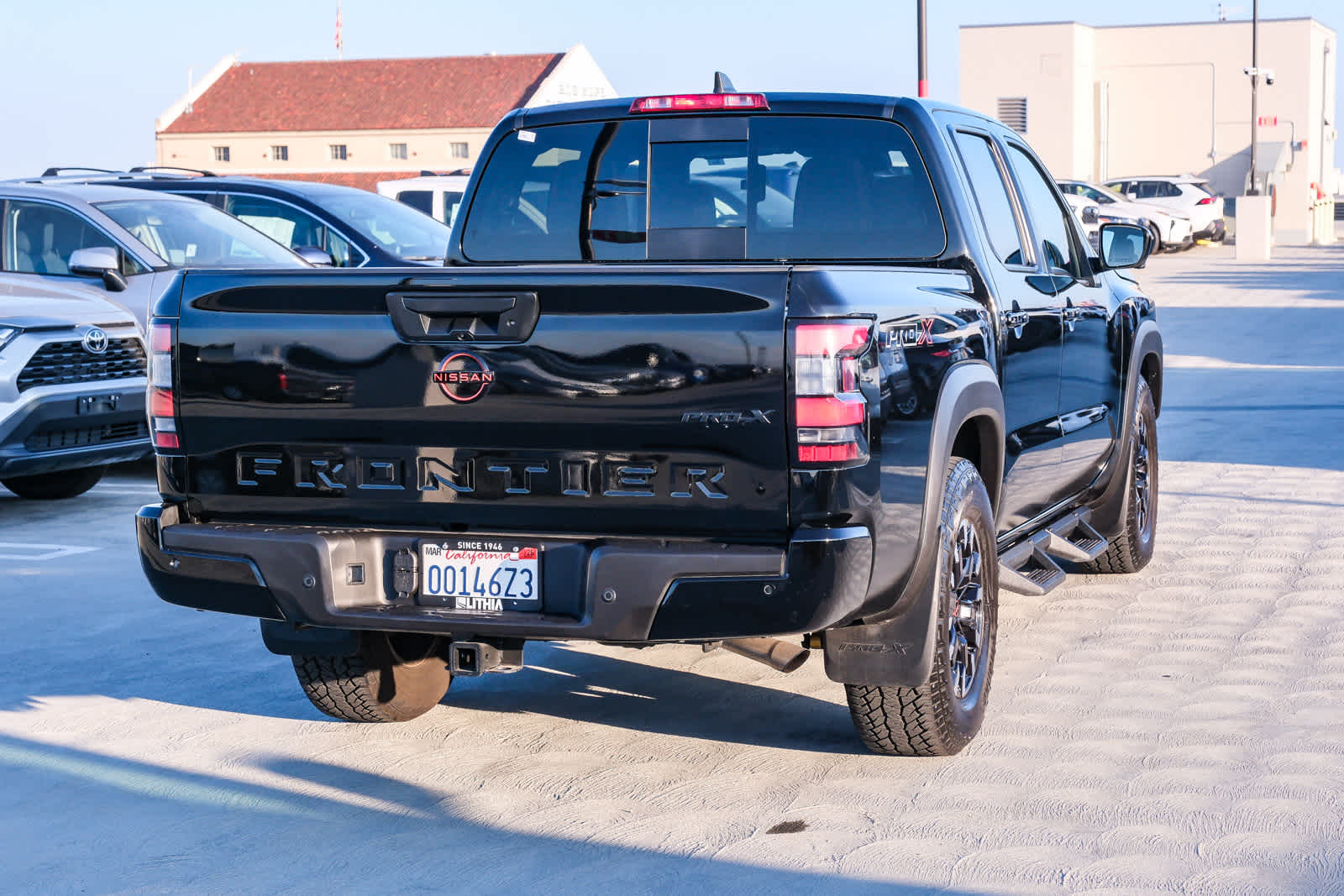 Thumbnail: 2023 Nissan Frontier - 4