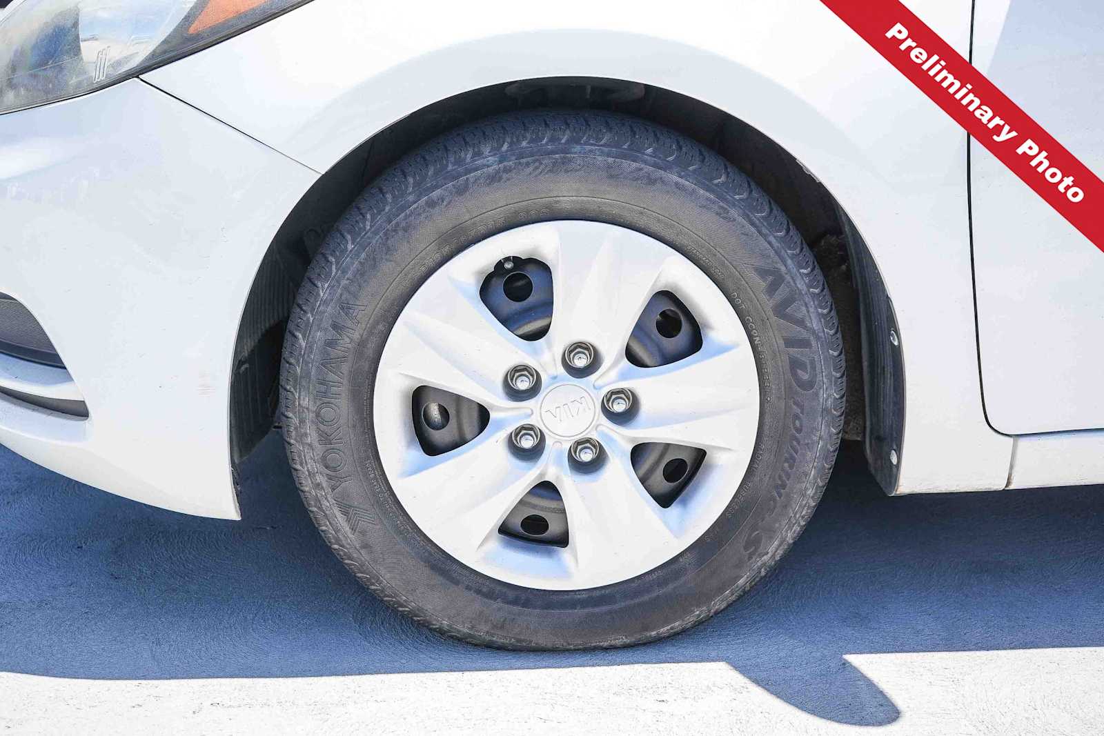 Thumbnail: 2016 Kia Forte - 9