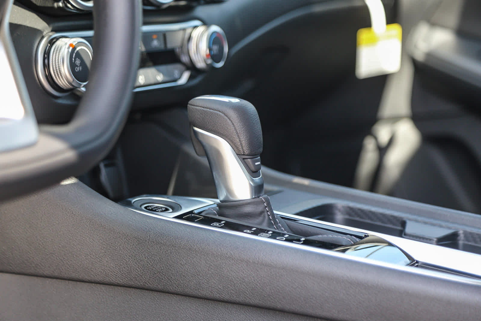 Thumbnail: 2025 Nissan Sentra - 24