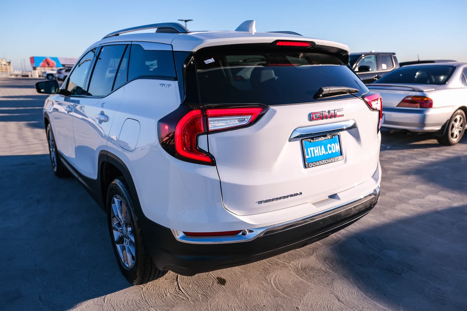 Thumbnail: 2024 GMC Terrain - 8