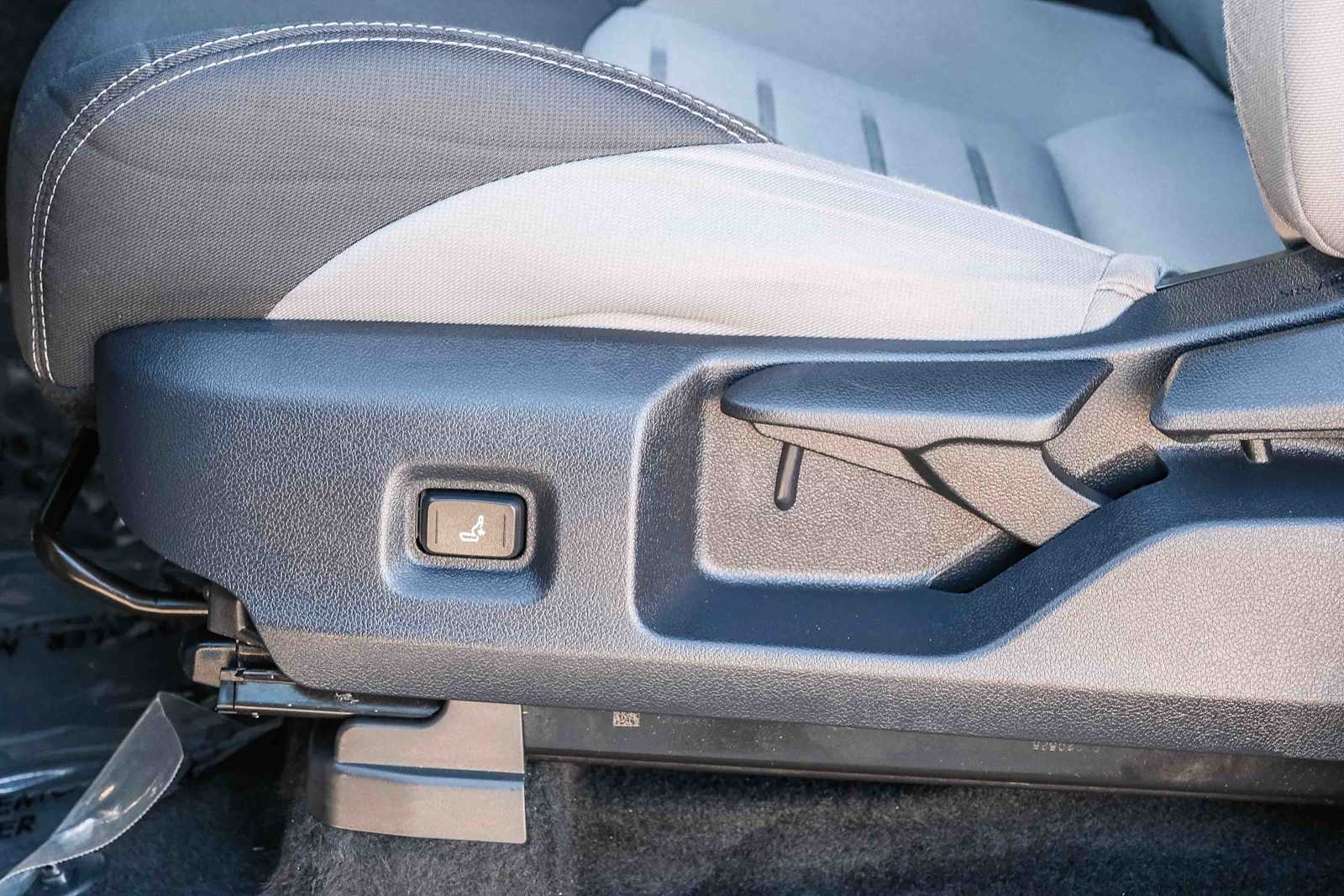 Thumbnail: 2025 Toyota Tacoma - 23