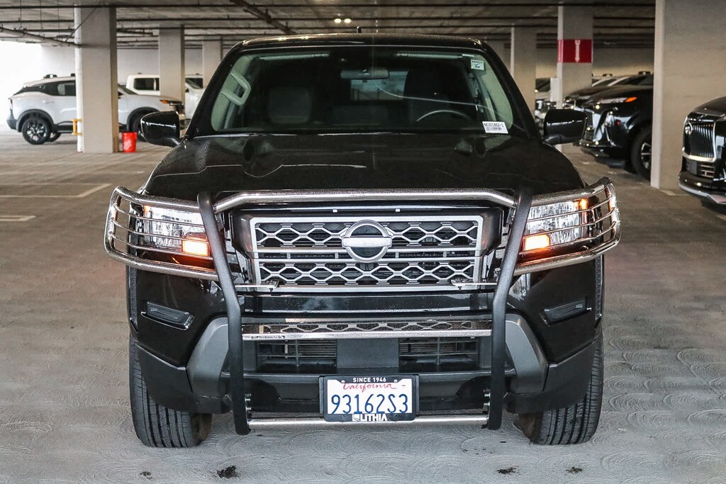 Used 2023 Nissan Frontier SV Truck Crew Cab