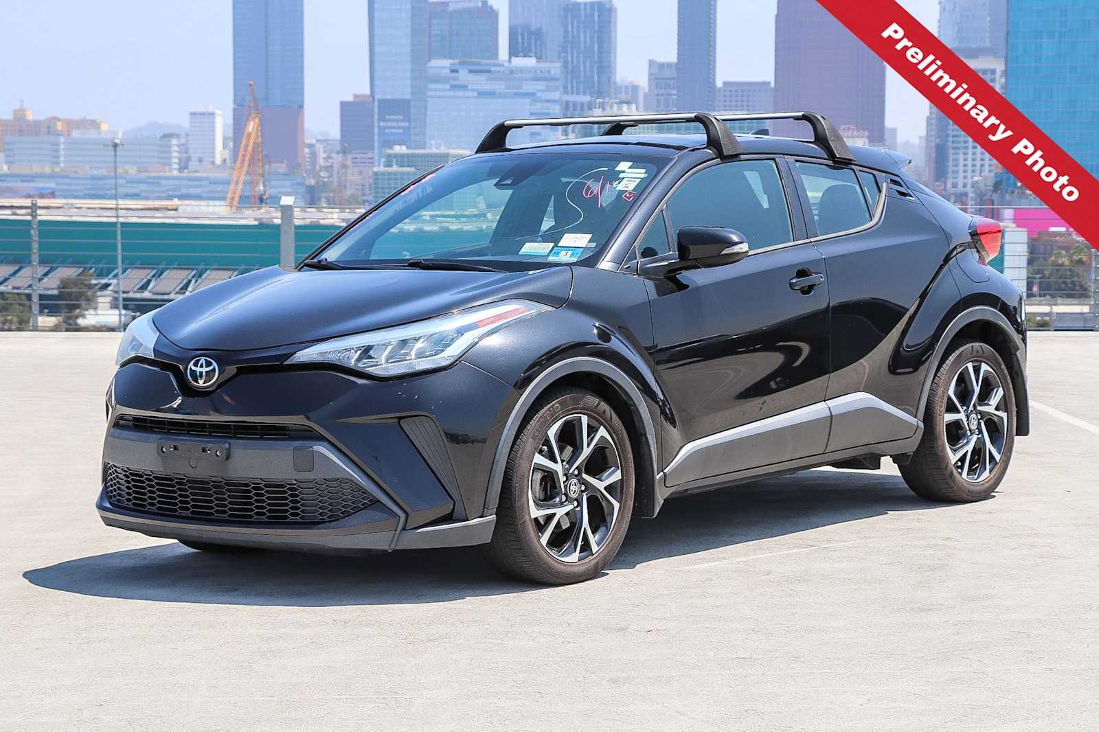 2020 Toyota C-HR XLE -
                  Los Angeles, CA