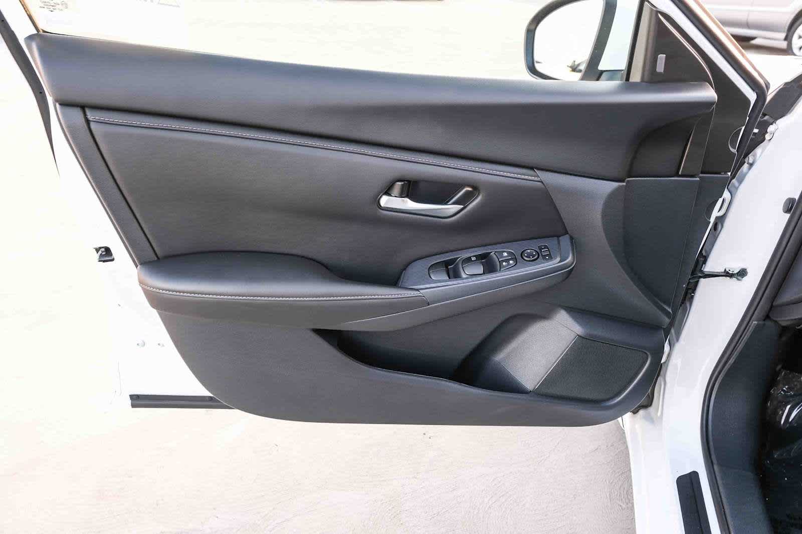 Thumbnail: 2025 Nissan Sentra - 23