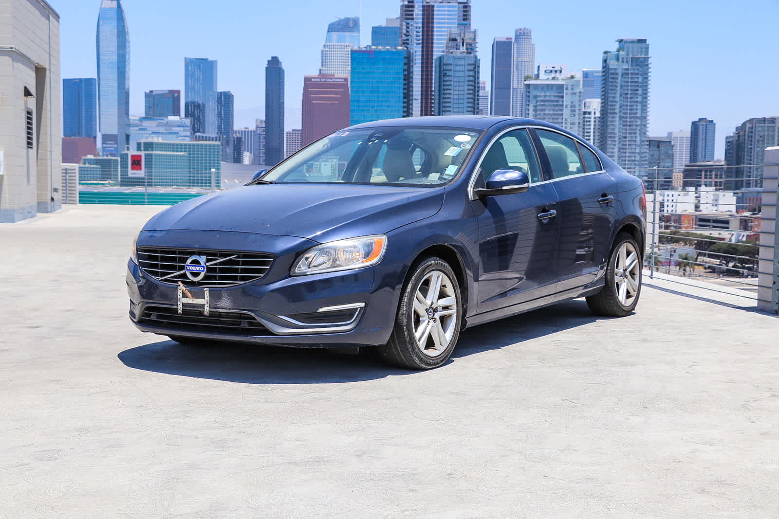 2015 Volvo S60 T5 -
                  Los Angeles, CA
