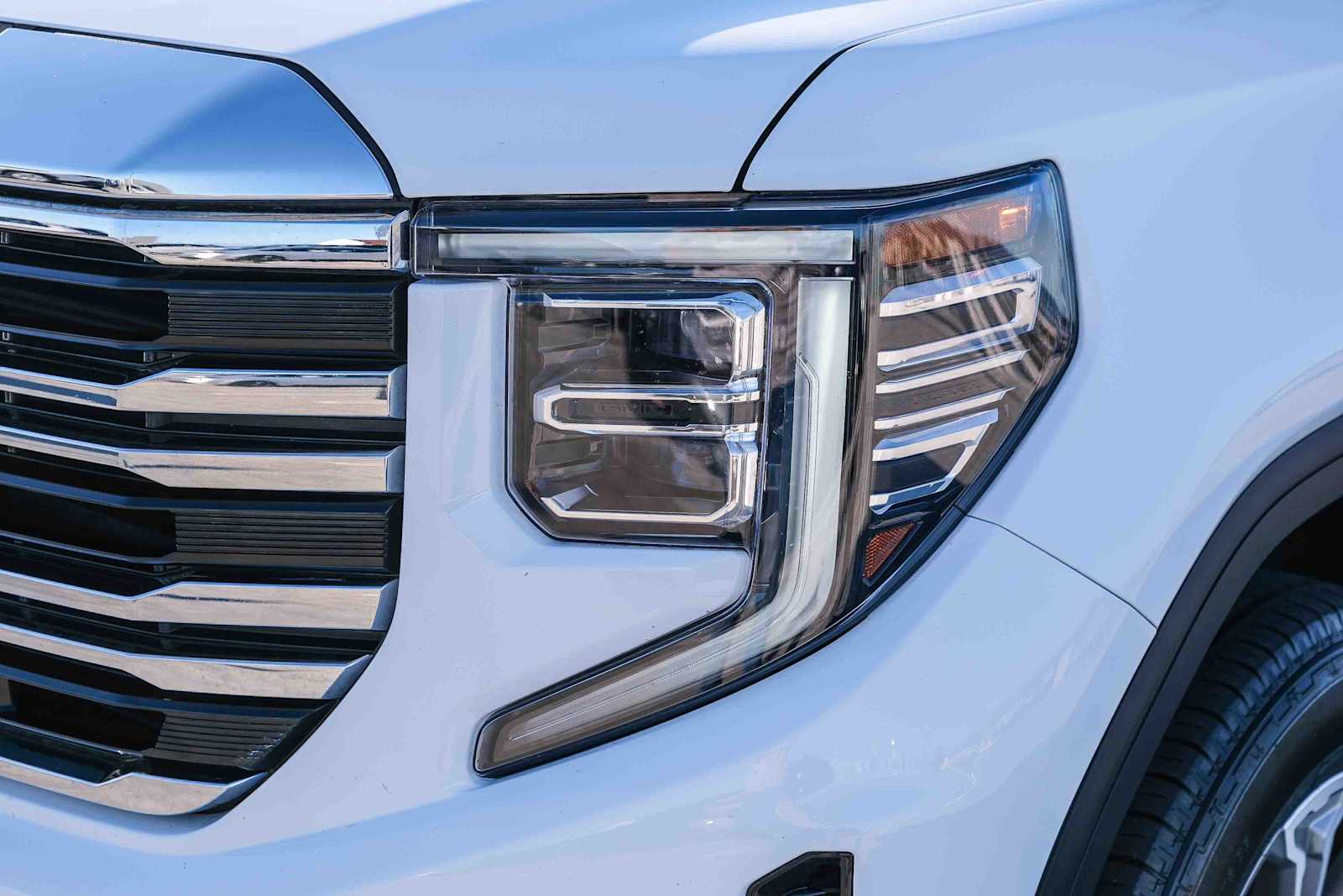 Thumbnail: 2024 GMC Sierra 1500 - 11