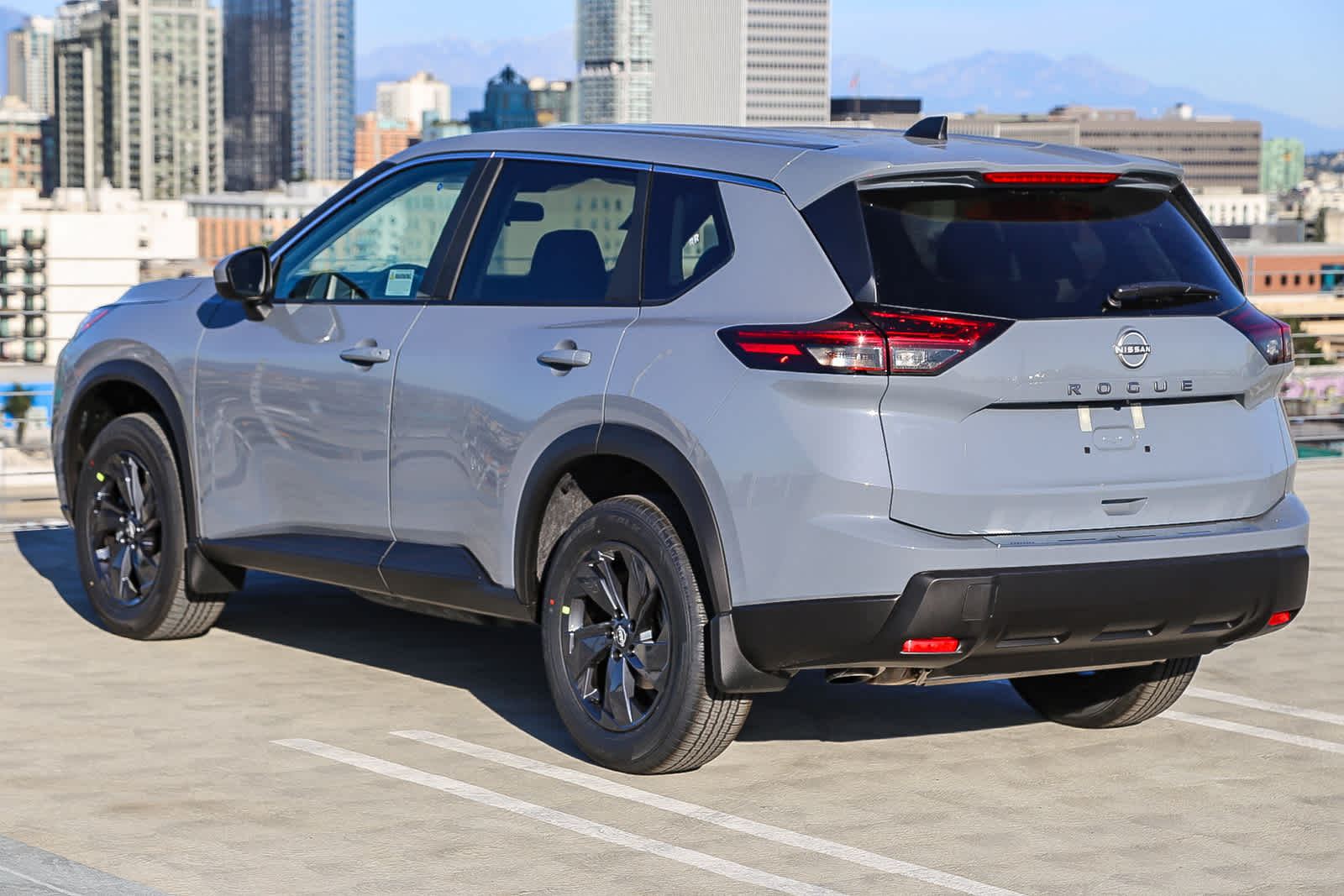 Thumbnail: 2026 Nissan Rogue - 8