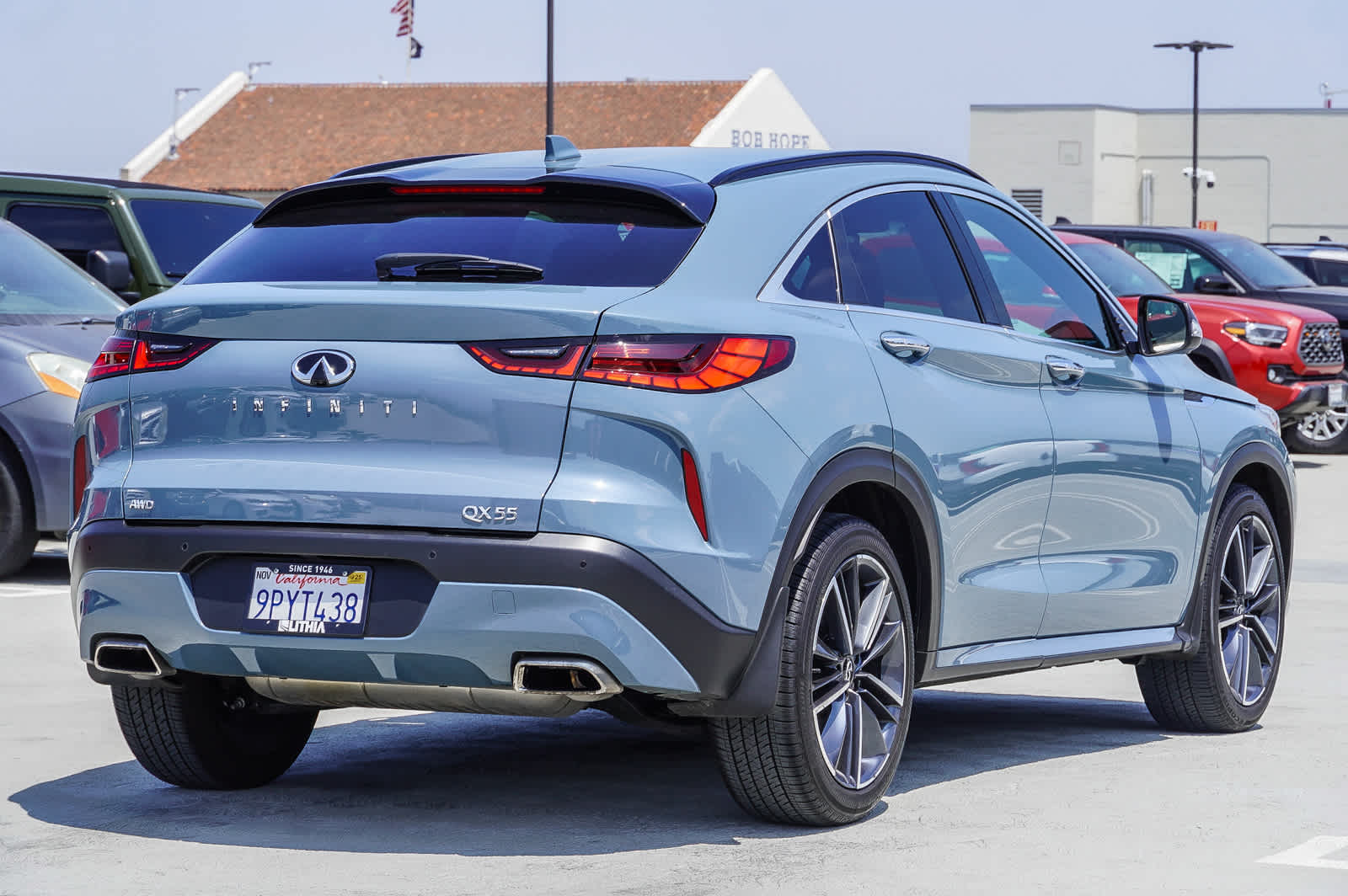 Thumbnail: 2024 INFINITI QX55 - 4
