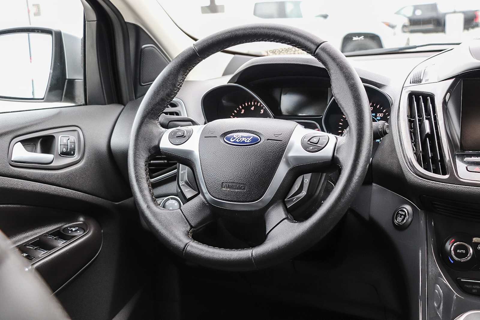 Thumbnail: 2013 Ford Escape - 16