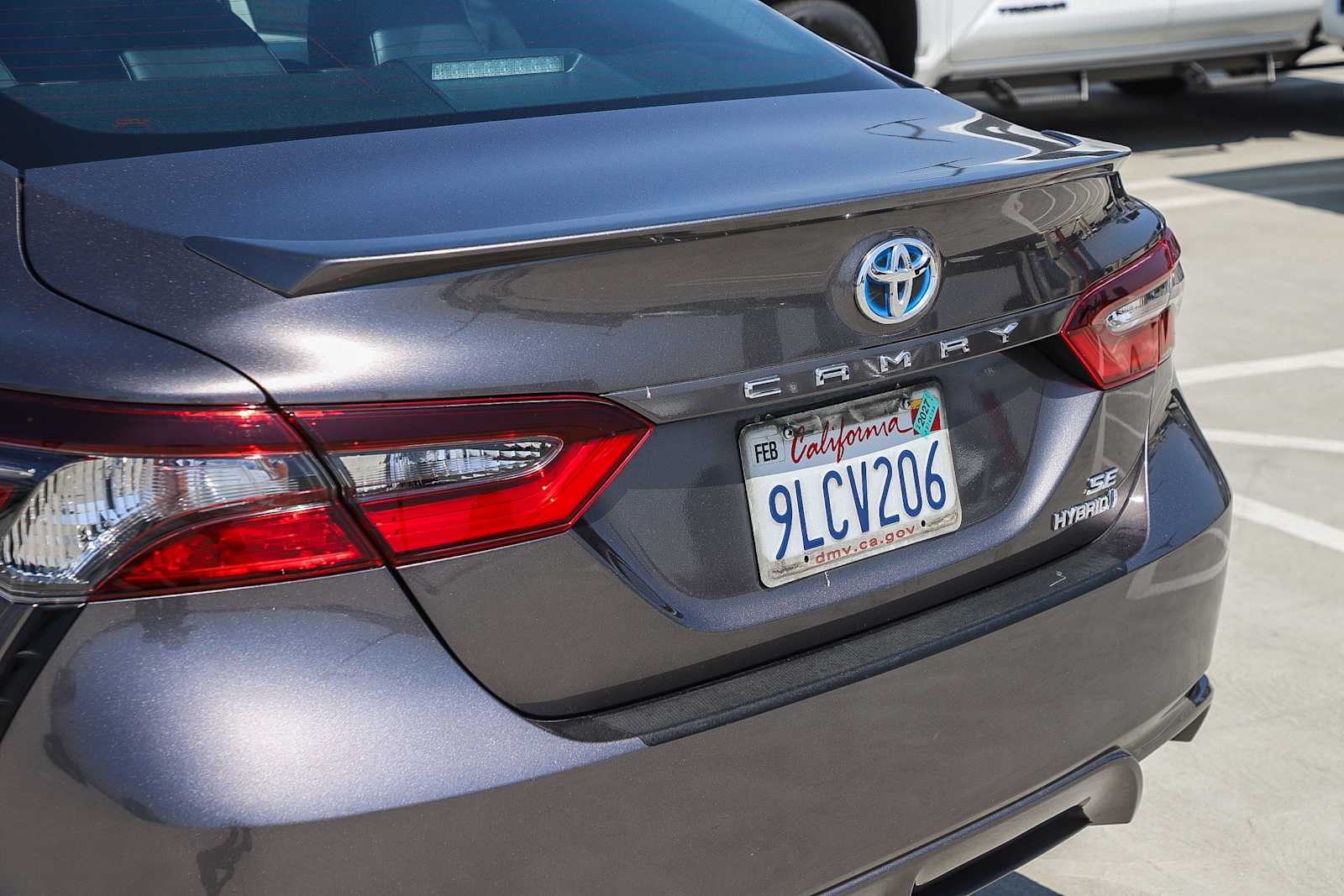 Thumbnail: 2024 Toyota Camry - 10