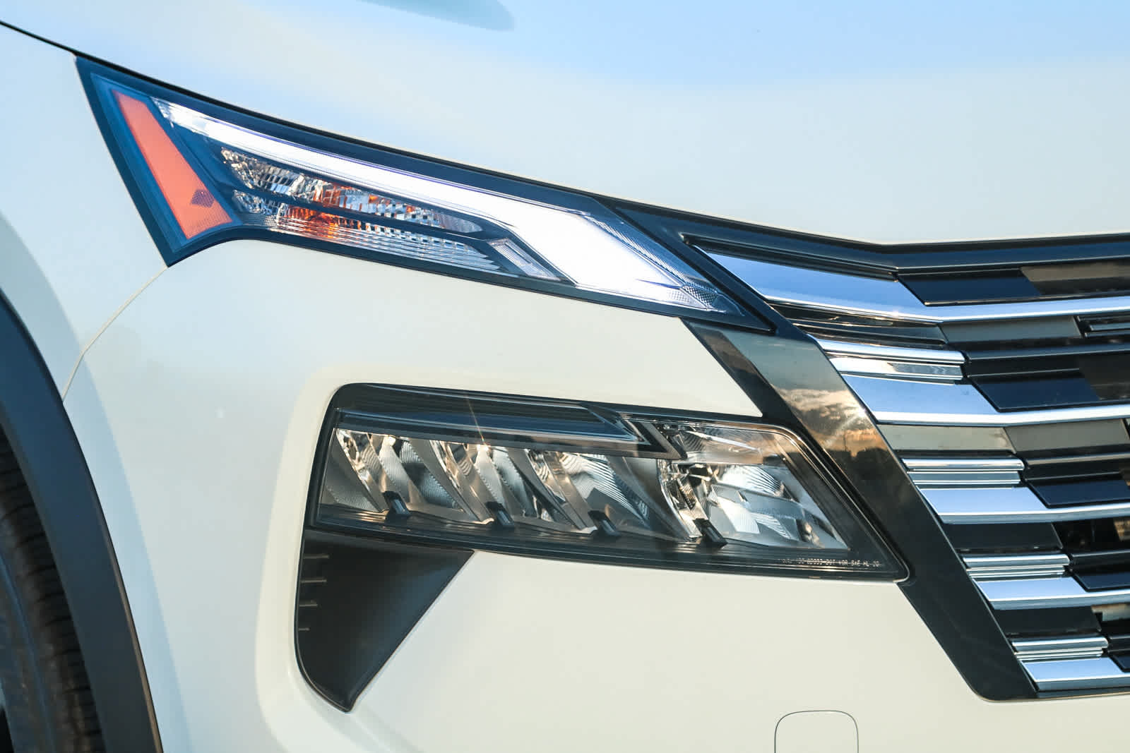 Thumbnail: 2026 Nissan Rogue - 4