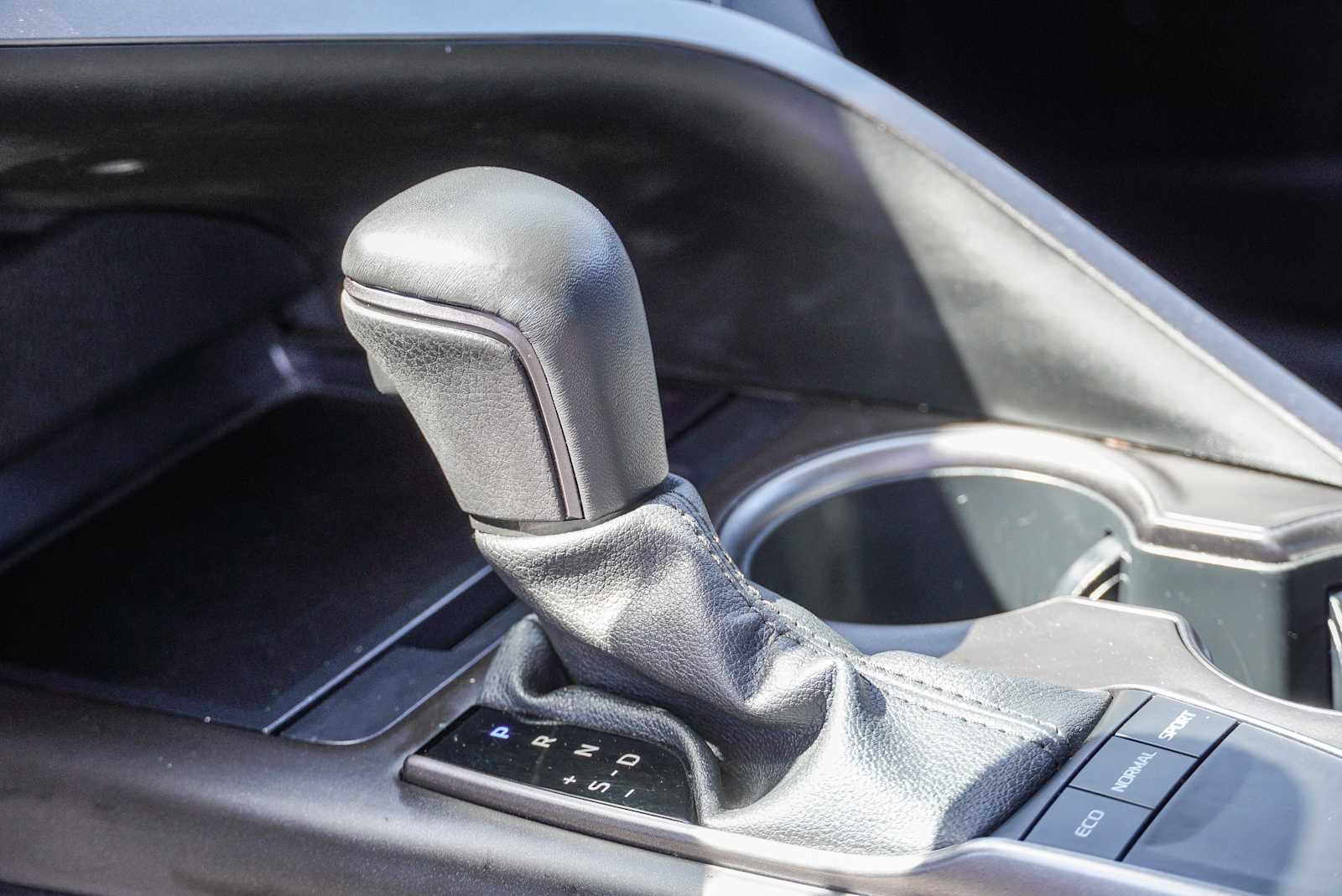Thumbnail: 2023 Toyota Camry - 23