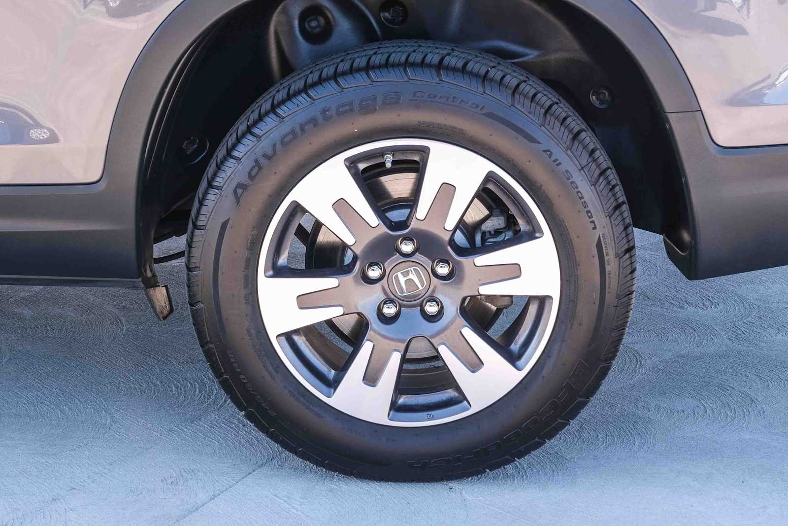 Thumbnail: 2019 Honda Ridgeline - 8