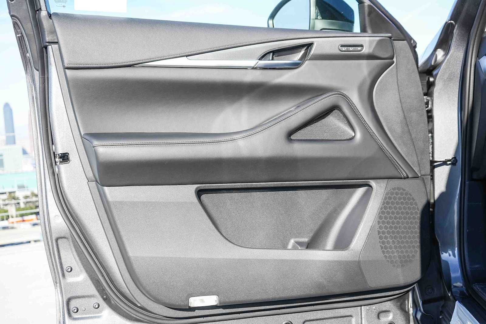 Thumbnail: 2026 INFINITI QX60 - 23