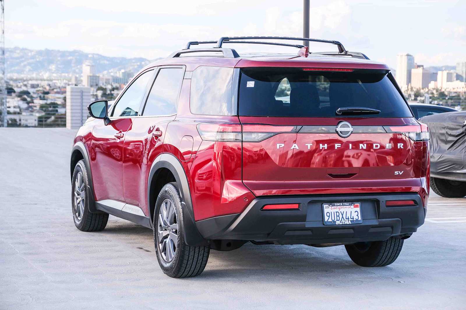 Thumbnail: 2024 Nissan Pathfinder - 6