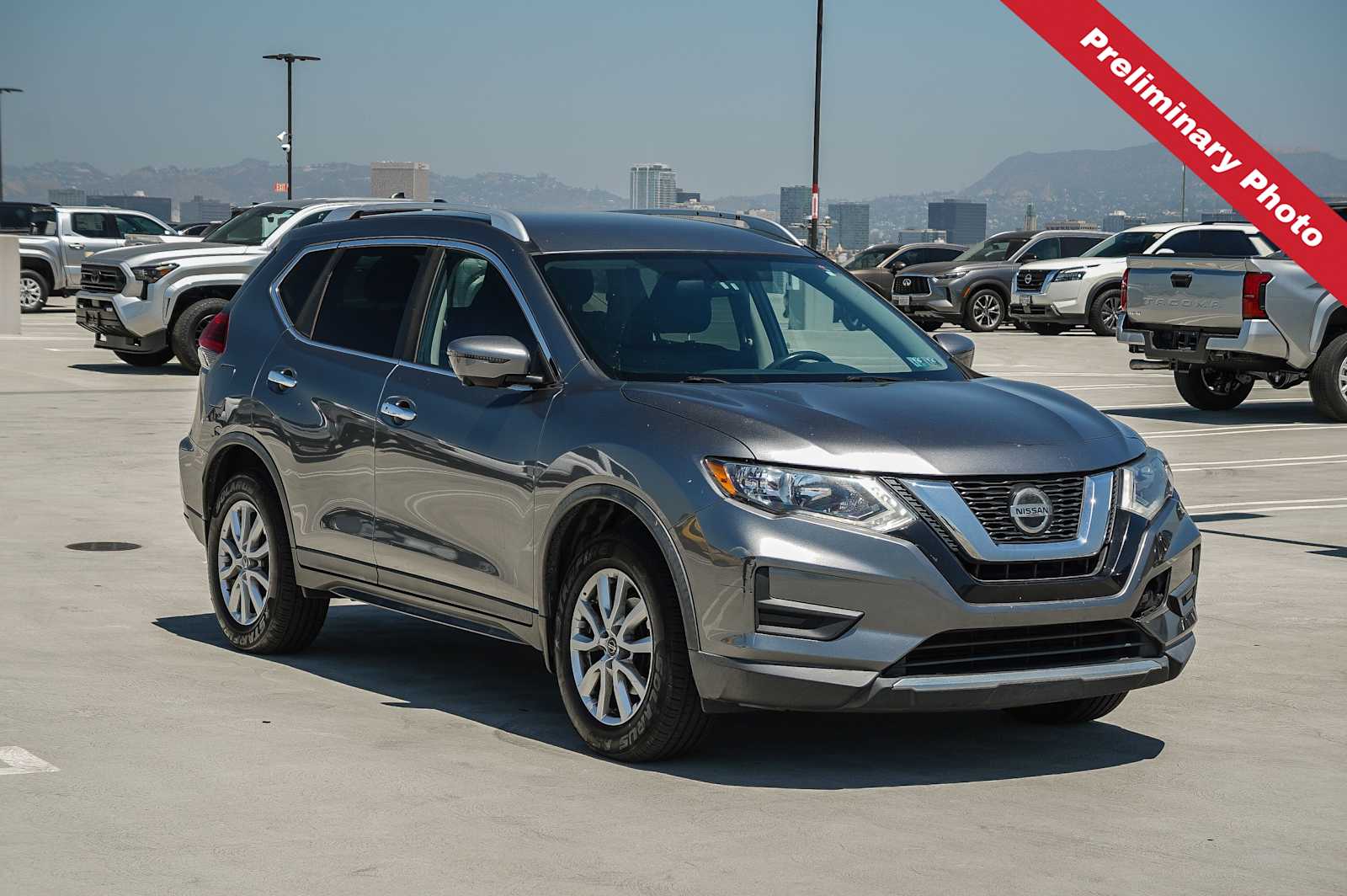 Thumbnail: 2018 Nissan Rogue - 2