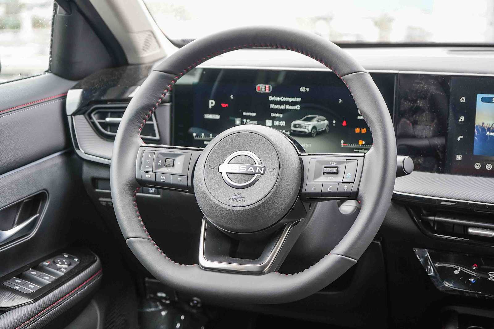 Thumbnail: 2026 Nissan Kicks - 17