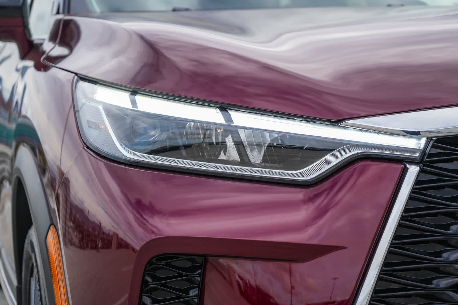 Thumbnail: 2024 INFINITI QX60 - 4