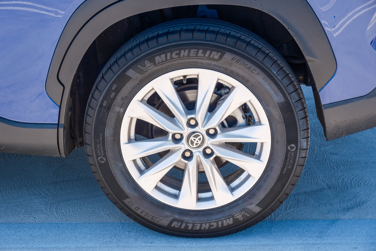 Thumbnail: 2024 Toyota Corolla Cross - 9