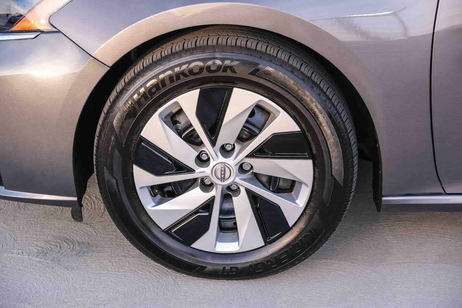 Thumbnail: 2025 Nissan Altima - 10