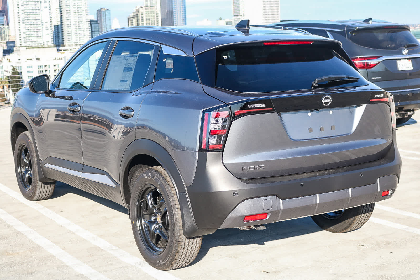 Thumbnail: 2026 Nissan Kicks - 10