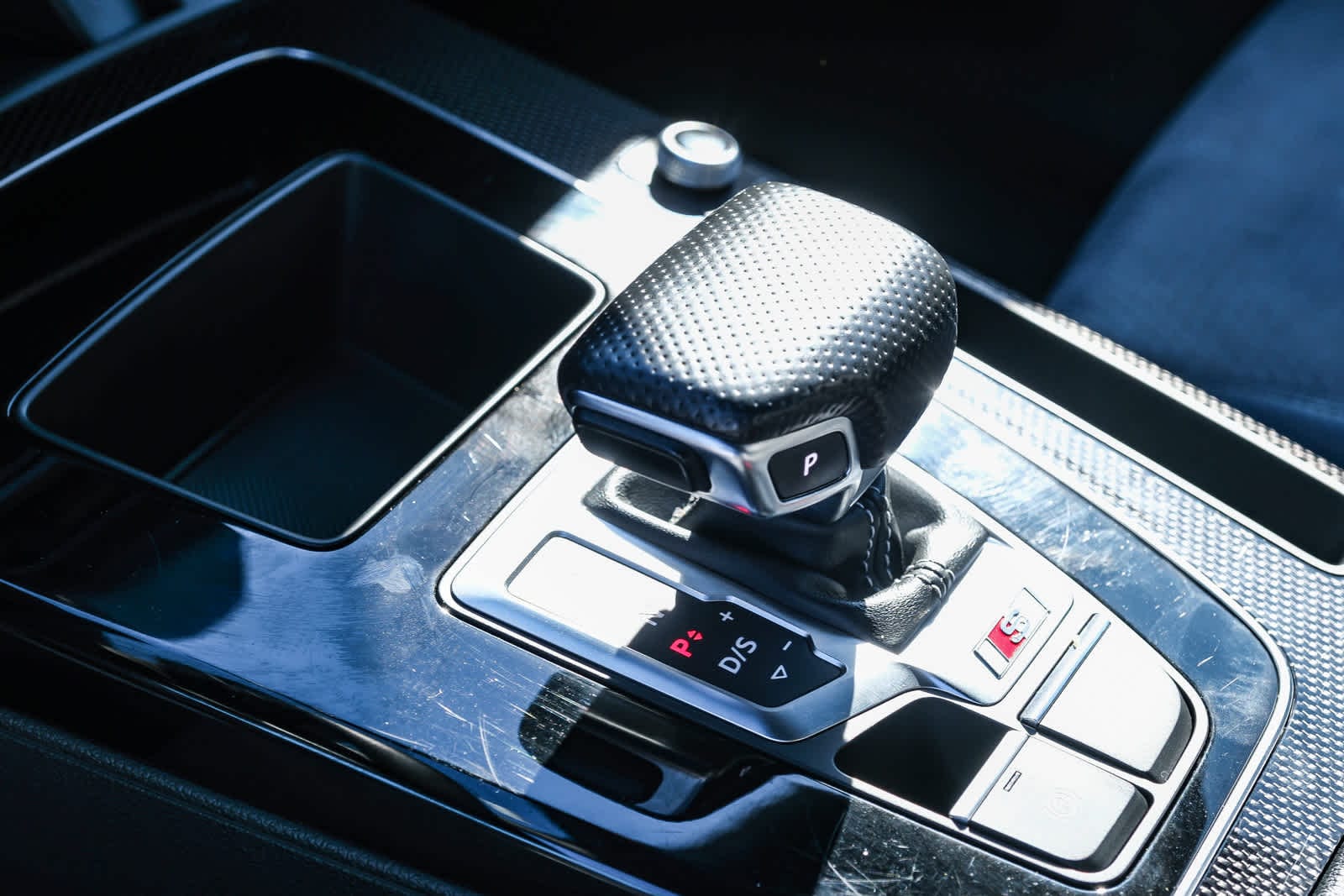 Thumbnail: 2022 Audi SQ5 - 19