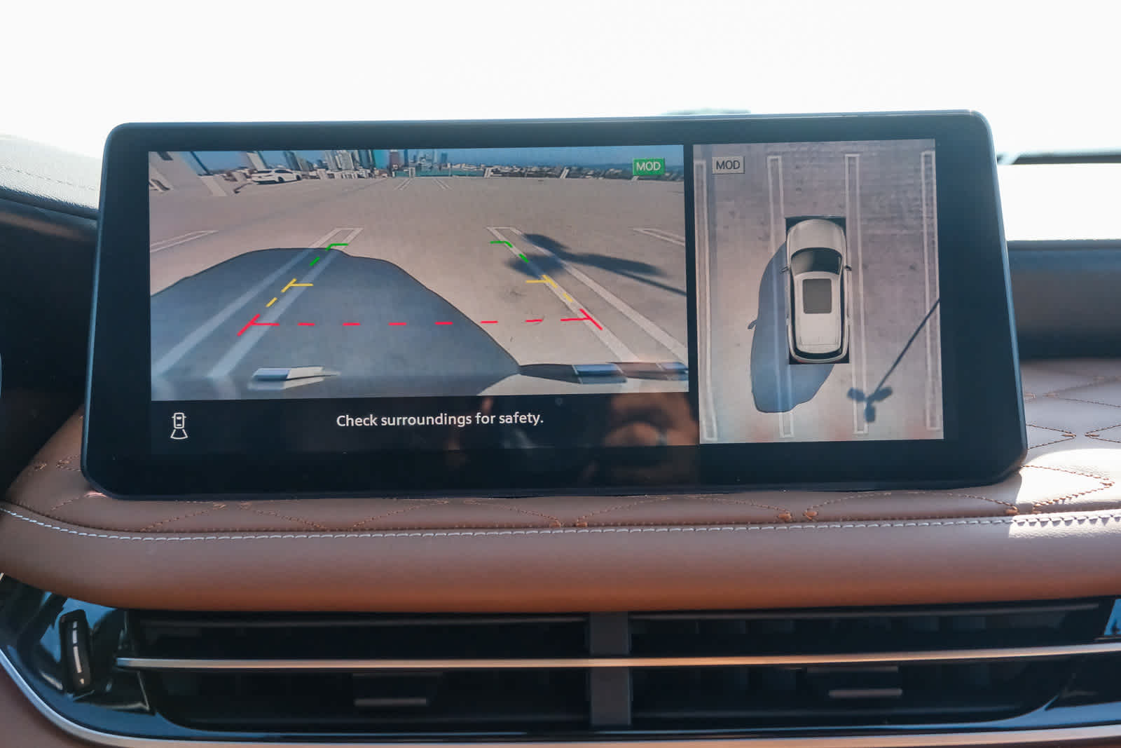 Thumbnail: 2024 INFINITI QX60 - 27