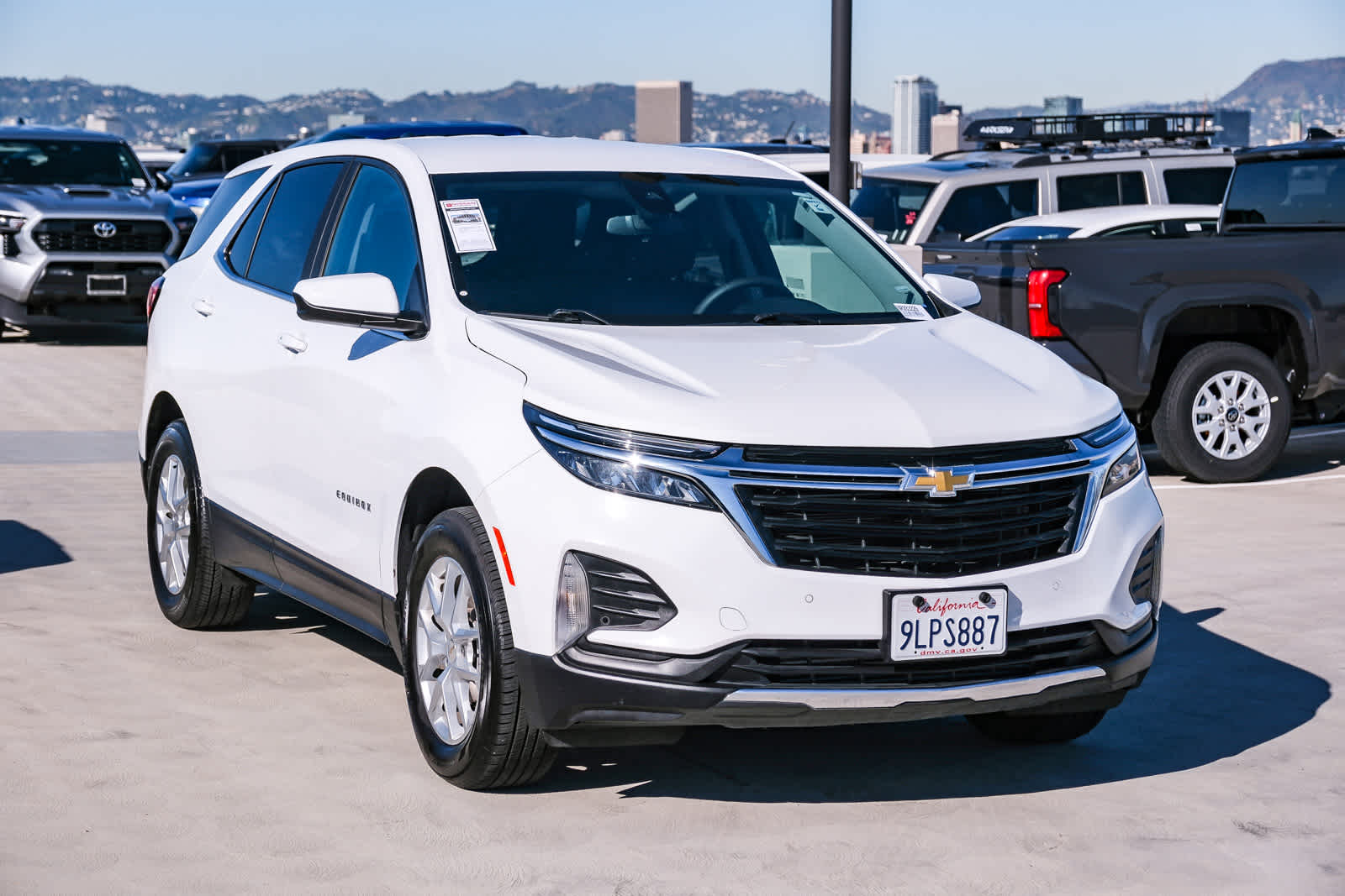 Thumbnail: 2024 Chevrolet Equinox - 3