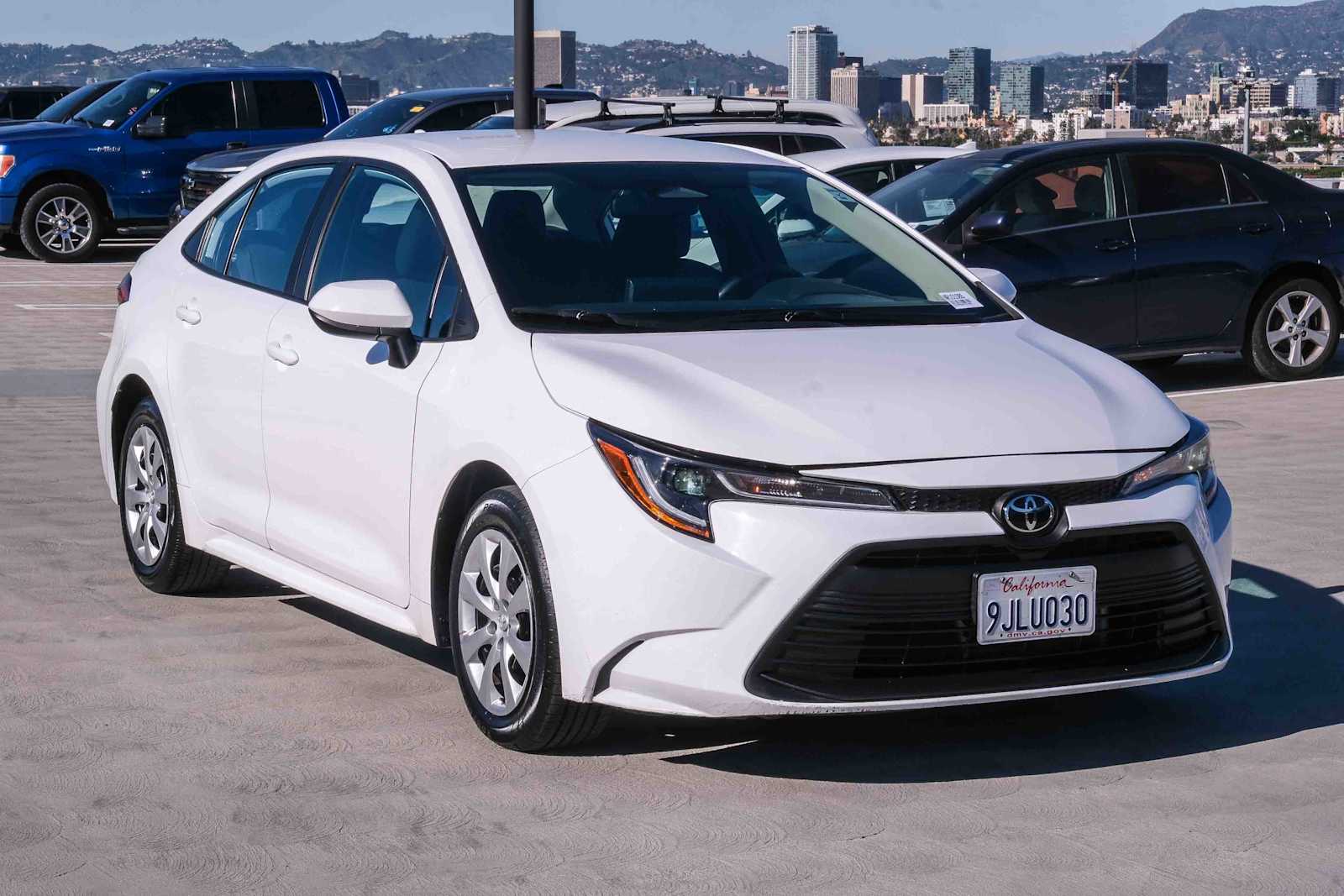 Thumbnail: 2024 Toyota Corolla - 3