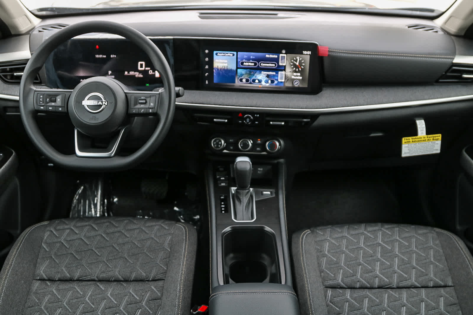 Thumbnail: 2025 Nissan Kicks - 11