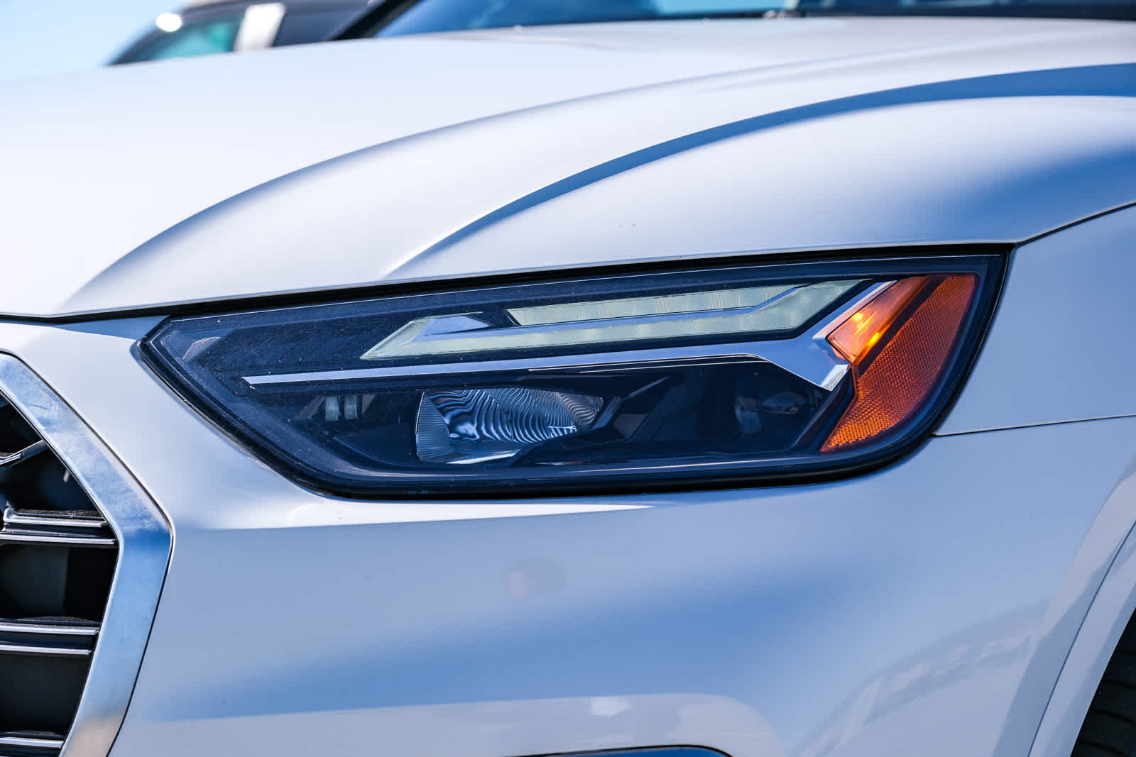 Thumbnail: 2022 Audi SQ5 - 11