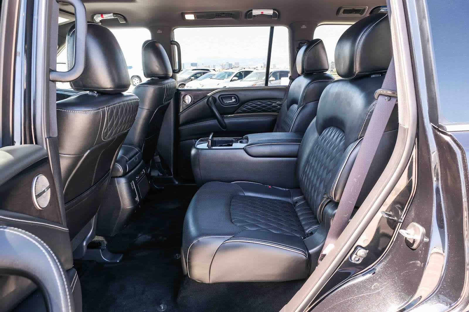 Thumbnail: 2024 INFINITI QX80 - 18