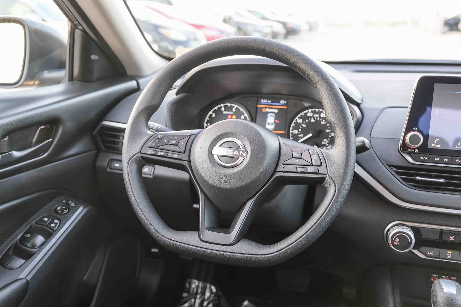 Thumbnail: 2025 Nissan Altima - 17