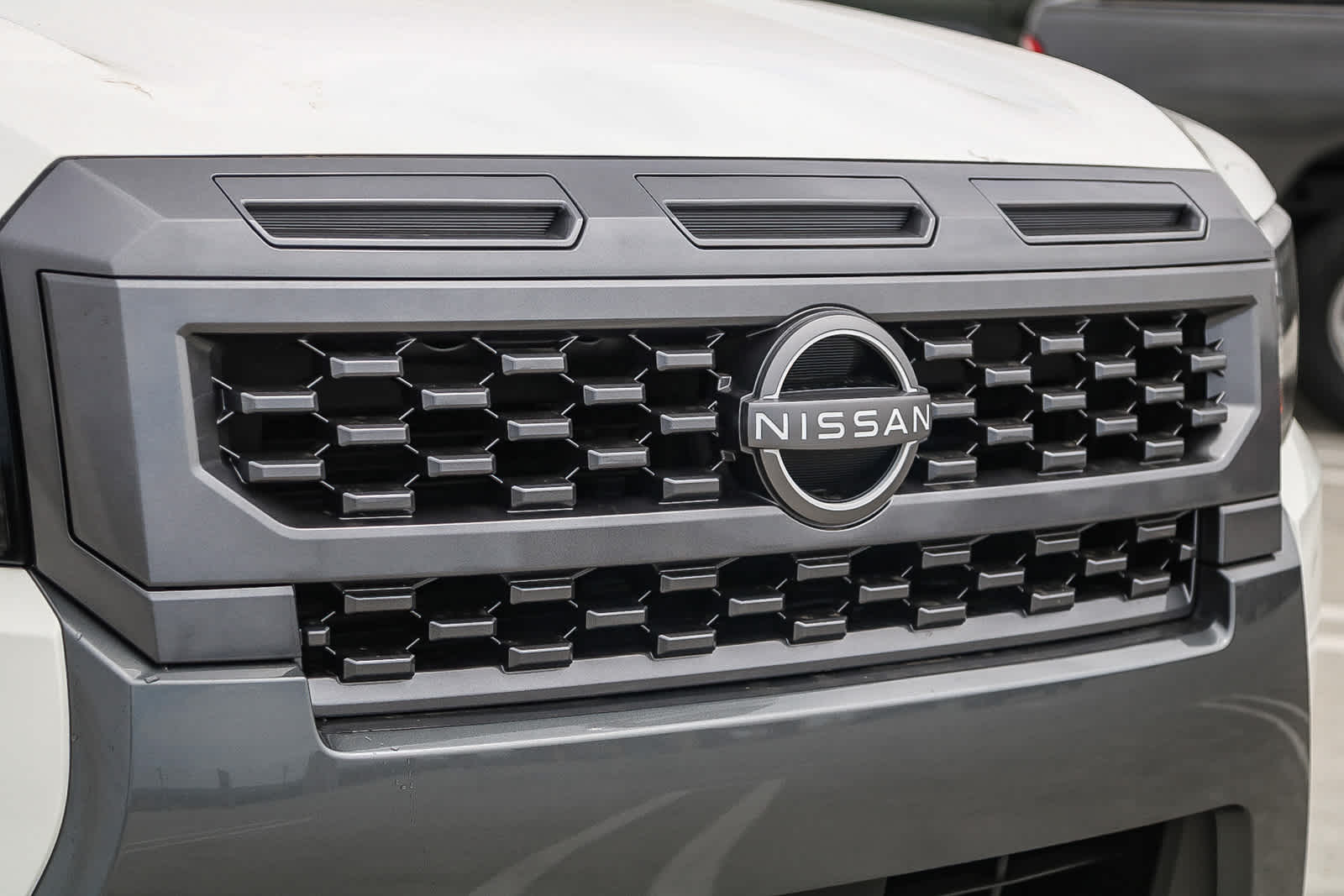 Thumbnail: 2025 Nissan Frontier - 5