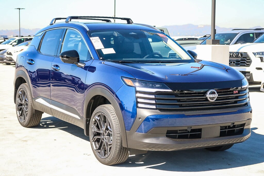 New 2026 Nissan Kicks SR SUV