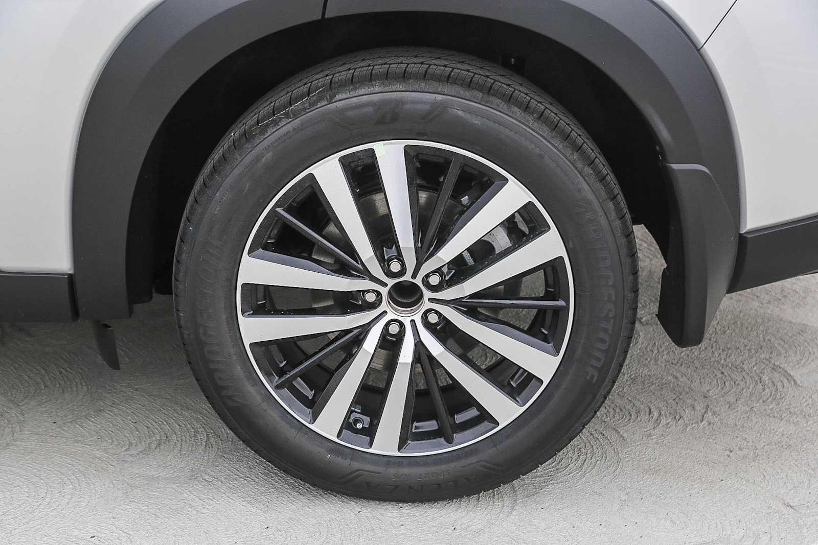 Thumbnail: 2025 Nissan Pathfinder - 7