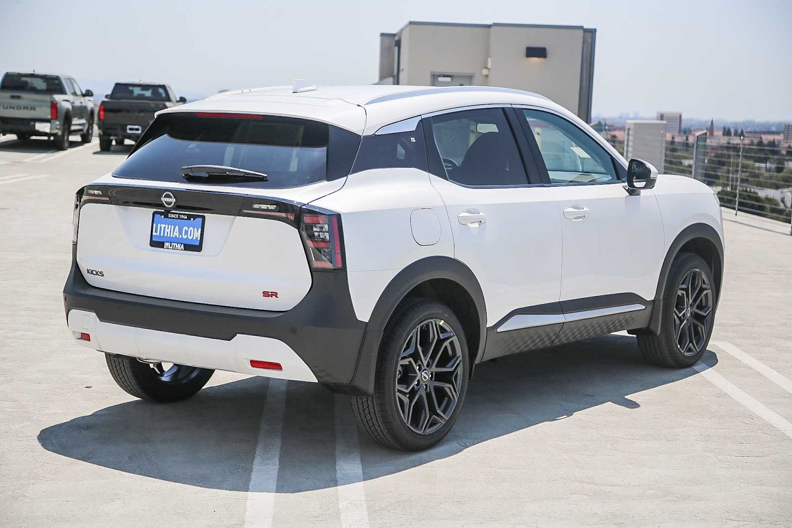 Thumbnail: 2026 Nissan Kicks - 6