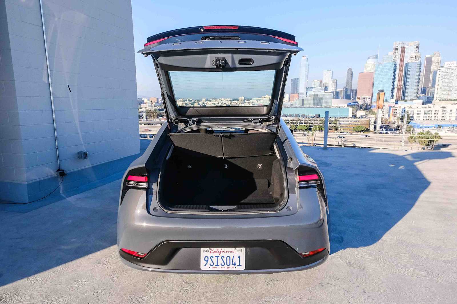 Thumbnail: 2025 Toyota Prius - 27