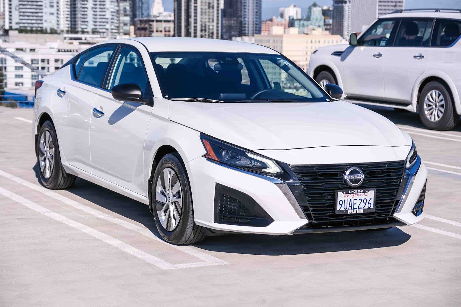 Thumbnail: 2025 Nissan Altima - 3