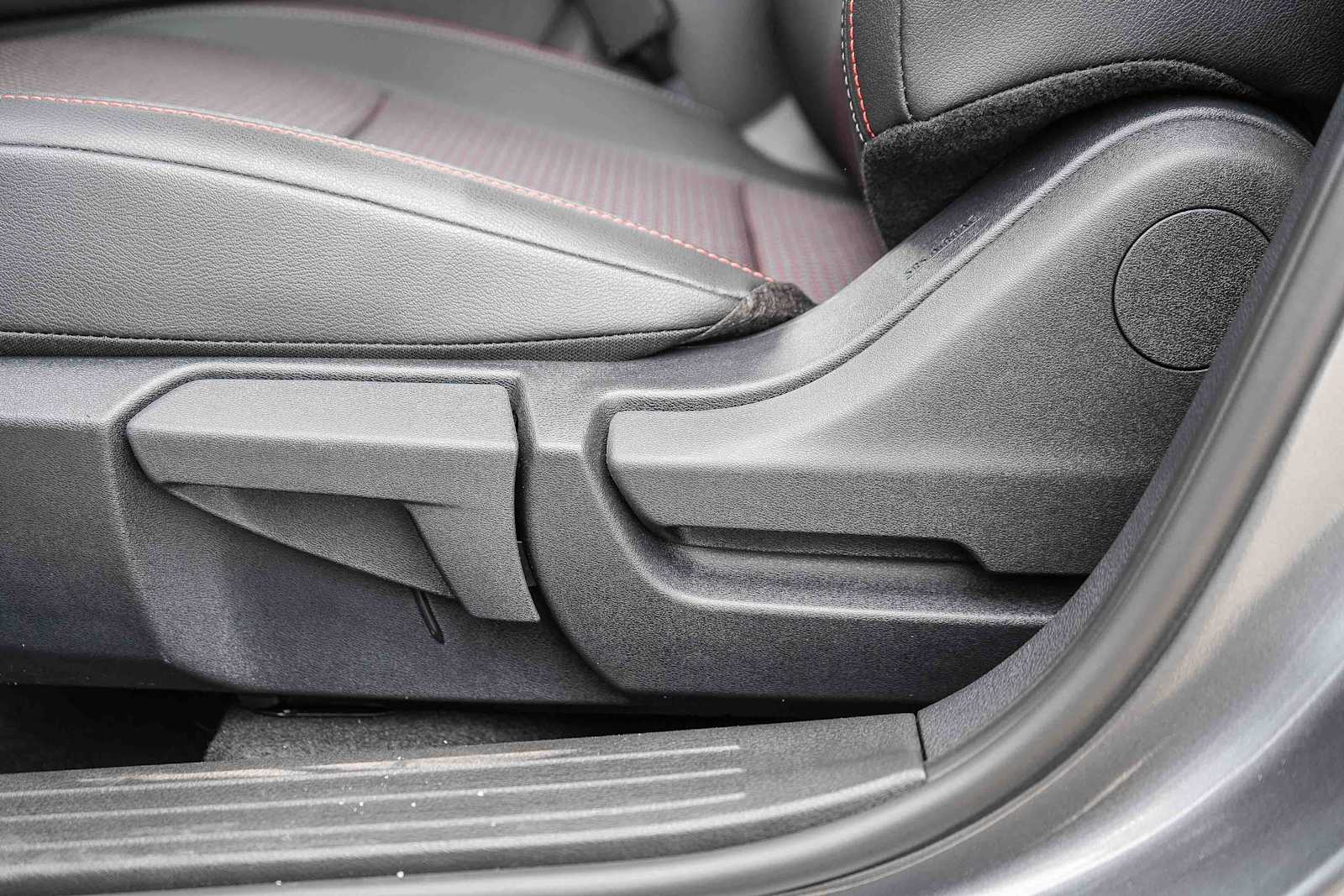 Thumbnail: 2026 Nissan Kicks - 36