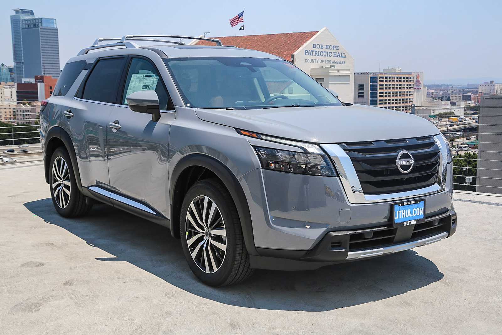 Thumbnail: 2025 Nissan Pathfinder - 3