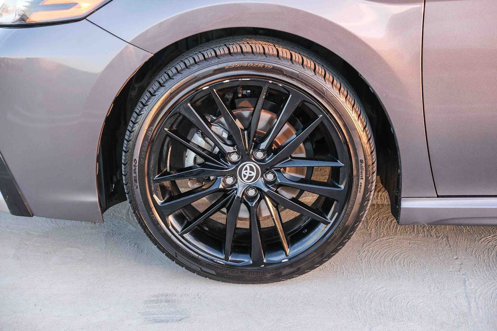 Thumbnail: 2023 Toyota Camry - 10