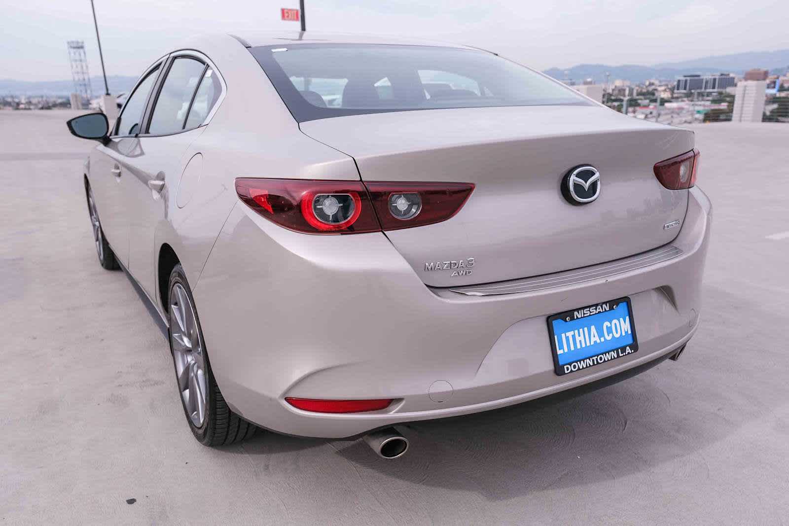 Thumbnail: 2022 Mazda Mazda3 - 9