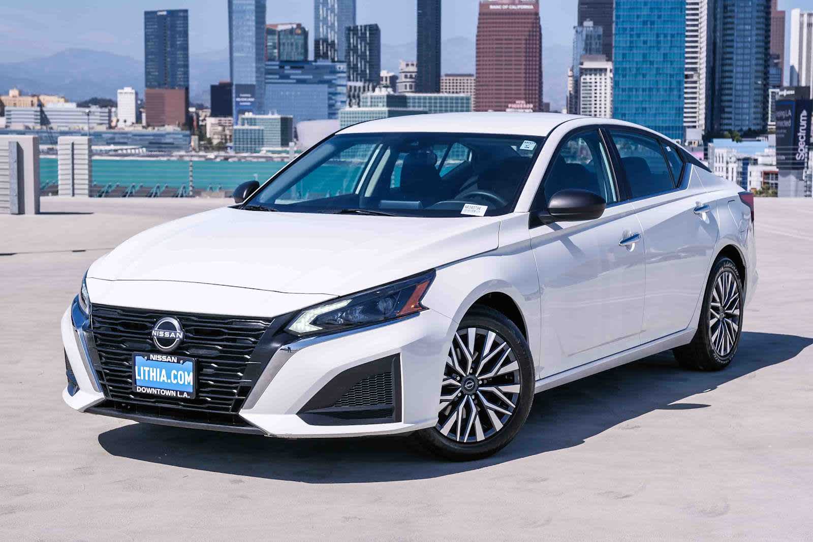 Thumbnail: 2025 Nissan Altima - 1