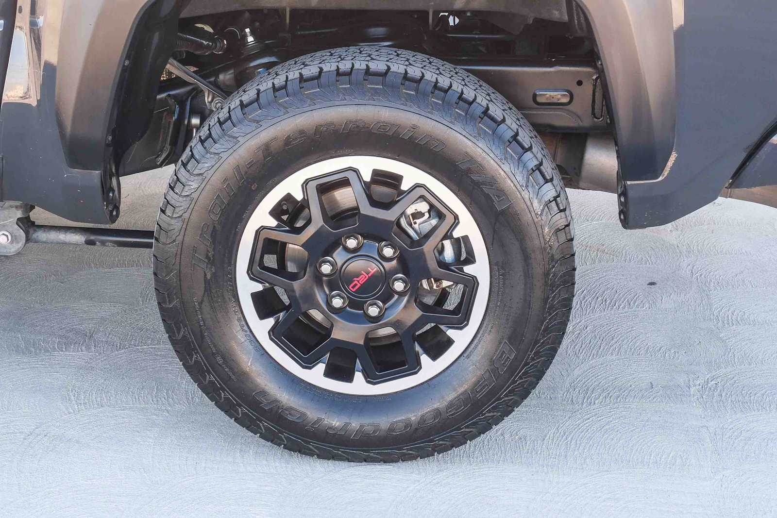 Thumbnail: 2025 Toyota Tacoma - 9